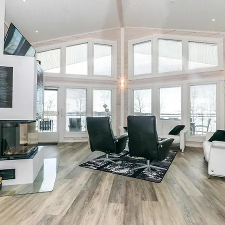 Vapunkaerki By Interhome * Orivesi