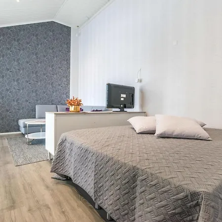 Vapunkaerki By Interhome