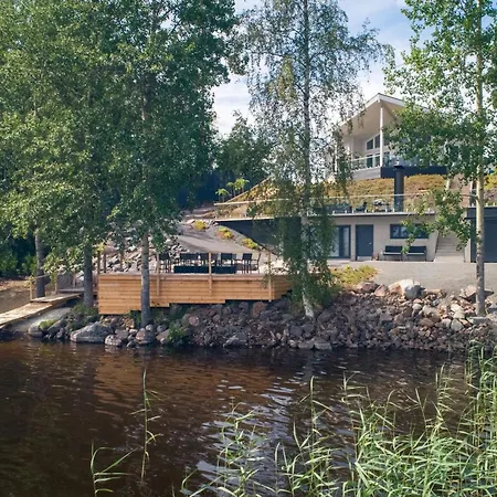 Vapunkaerki By Interhome * Orivesi