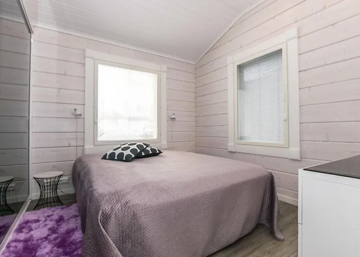 Vapunkaerki By Interhome * Orivesi